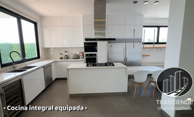 Casa de Lujo en Venta Coto Puerta Las Lomas, Zapopan, Jalisco Zona Andares