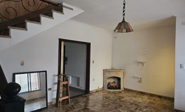 Casa en venta - 4 Dormitorios 1 Baño - Wilde