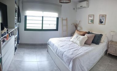 Dúplex en venta - 2 Dormitorios 2 Baños - Moreno