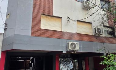 Edificio en zona Hospital de Posadas