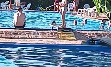 Casa en venta - 3 Dormitorios 2 Baños - Cochera - 499Mts2 - Libertad