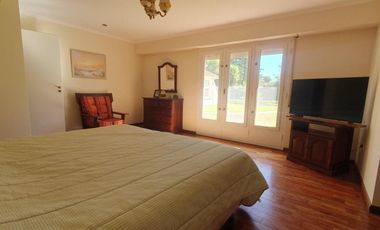 Casa en venta - 3 Dormitorios 4 Baños - Escobar