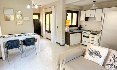Casa en venta - 2 Dormitorios 2 Baños - Pinamar