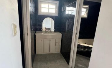 Casa en venta - 3 Dormitorios 3 Baños - Mar del Plata