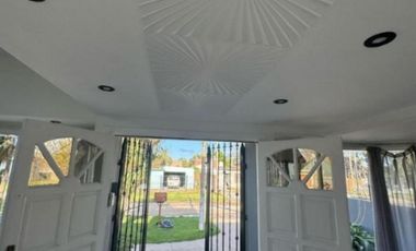 Casa en venta - 3 Dormitorios 3 Baños - Mar del Plata