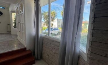 Casa en venta - 3 Dormitorios 3 Baños - Mar del Plata