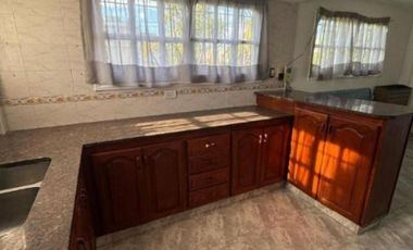 Casa en venta - 3 Dormitorios 3 Baños - Mar del Plata