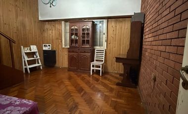 Valparaíso 1224 - Casa 3/4 dormitorios + Patio con parrillero + terraza