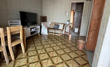 Valparaíso 1224 - Casa 3/4 dormitorios + Patio con parrillero + terraza