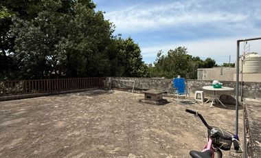 Valparaíso 1224 - Casa 3/4 dormitorios + Patio con parrillero + terraza