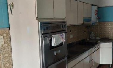 Casa en venta - 4 Dormitorios 2 Baños - Luján