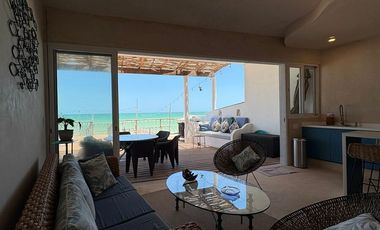 Casa en venta frente al mar en Sisal 