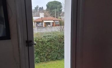 Casa en Venta - 3 Dormitorios 2 Baños - 420mts2 - Pilar