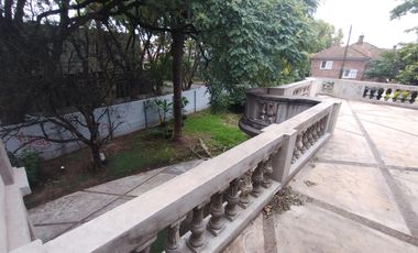 VENTA DE CASA HISTÓRICA EN FLORIDA, VICENTE LÓPEZ