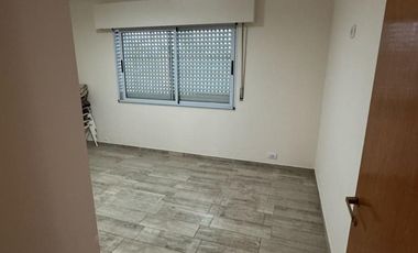 VENTA | Casa 2 dorm.   pileta | Funes City