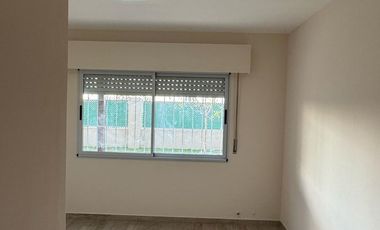 VENTA | Casa 2 dorm.   pileta | Funes City