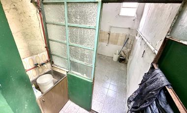 CASA SOBRE LOTE PROPIO EN LA BOCA VENTA