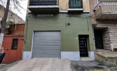 CASA SOBRE LOTE PROPIO EN LA BOCA VENTA