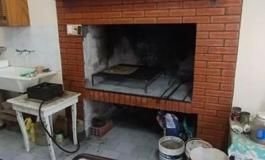 Casa en venta - 2 Dormitorios 1 Baño - Cochera - 1.250Mts2 - Bahía San Blas