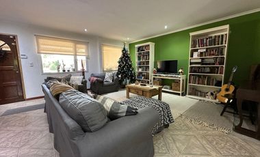 Casa en venta - 4 Dormitorios 2 Baños - General Madariaga