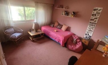 Casa en venta - 3 Dormitorios 3 Baños - La Matanza