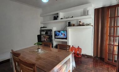 PH en venta - 2 Dormitorios 1 Baño - Bernal