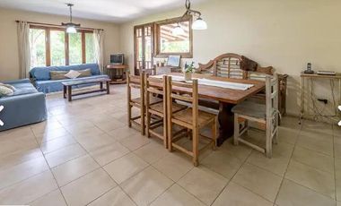 Alquiler temporal -Febrero-Casa en barrio cerrado Village, Bella Vista