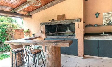 Alquiler temporal -Febrero-Casa en barrio cerrado Village, Bella Vista