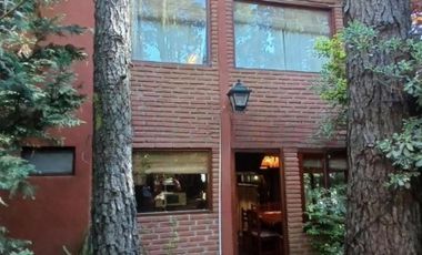 Casas en venta - 4 Dormitorios 2 Baños - Mar Azul