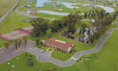 Terreno en venta - 756mts2 totales - San Lucas