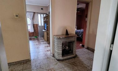 Casa en venta - 3 Dormitorios 2 Baños - 280mts2 - Avellaneda