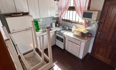 Casa en alquiler temporario - 4 Dormitorios 2 Baños - Mar del Plata