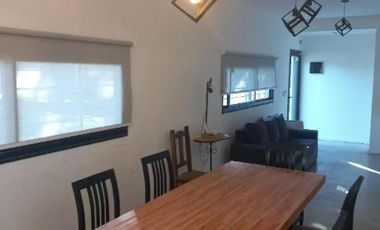 Casa en venta - 3 Dormitorios 2 Baños - Cochera - 300Mts2 - Matheu