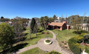 CASONAS DEL PARQUE - 2D 2B - Balcón con asador - 2 COCHERAS!