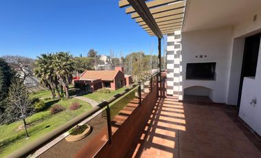 CASONAS DEL PARQUE - 2D 2B - Balcón con asador - 2 COCHERAS!