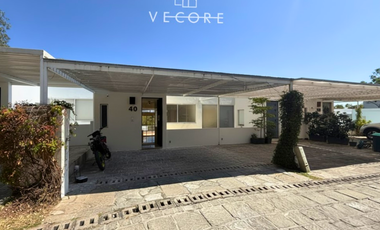 CASA EN RENTA EN LAS CAÑADAS RESIDENCIAL, ZAPOPAN