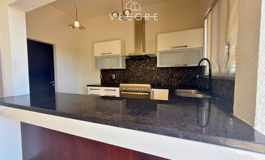 CASA EN RENTA EN LAS CAÑADAS RESIDENCIAL, ZAPOPAN