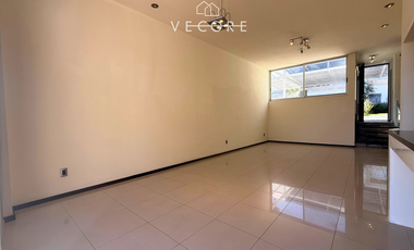 CASA EN RENTA EN LAS CAÑADAS RESIDENCIAL, ZAPOPAN