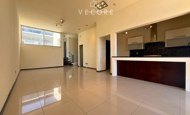 CASA EN RENTA EN LAS CAÑADAS RESIDENCIAL, ZAPOPAN