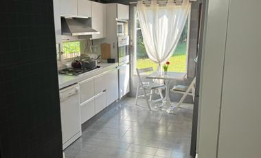 Casa en venta - 4 Dormitorios 3 Baños - Cochera - 800Mts2 - Pilar