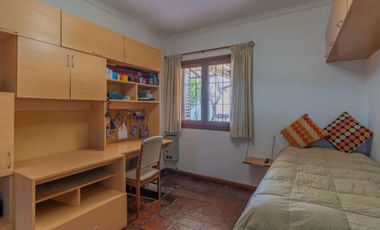 Casa en alquiler por 24 meses. USO PROFESIONAL.