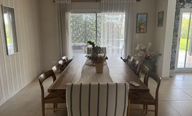 Casa en Alquiler Anual en San Rafael, Villanueva