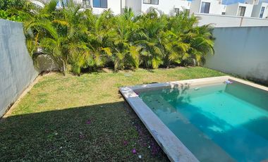 Casa con PANELES SOLARES y habitación en planta baja