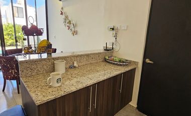 Casa con PANELES SOLARES y habitación en planta baja