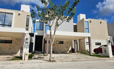 Casa con PANELES SOLARES y habitación en planta baja