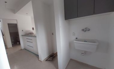 Alquiler de Casa de 3 Dorm. B° La Alameda - Cipolletti