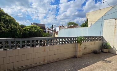 PH 3 ambientes con patio