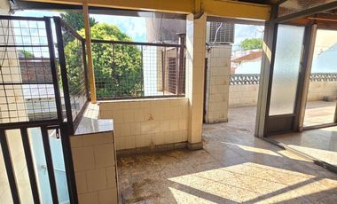 PH 3 ambientes con patio