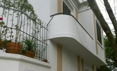 Casa en venta - 5 Dormitorios 2 Baños - Avellaneda