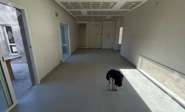 VENTA CASA (EN POZO) 2 DORMITORIOS EN Bº lOS SAUCES  EN POZO- FERNANDEZ ORO.